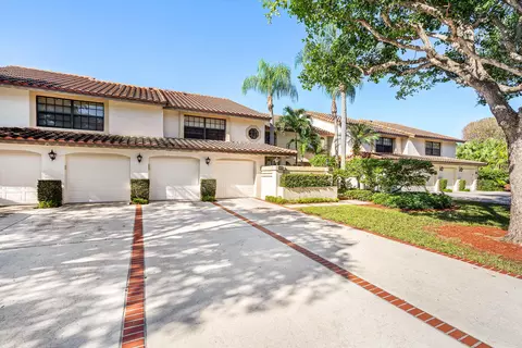 7977 La Mirada Dr, Boca Raton, FL 33433