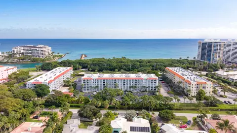 950 Ponce De Leon Rd #109, Boca Raton, FL 33432