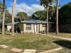 3303 SE Jefferson St, Stuart, FL 34997