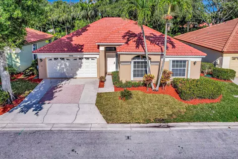 7036 Galleon Cv, Riviera Beach, FL 33418