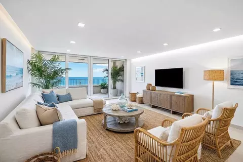 550 S S Ocean Blvd #2207, Boca Raton, FL 33432