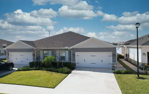 9400 SW Libertas Way, Port Saint Lucie, FL 34987