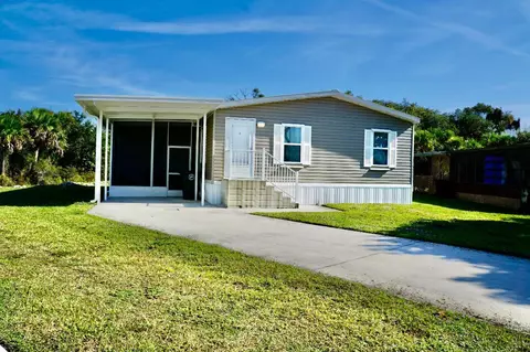 325 Mockingbird Ave, Fort Pierce, FL 34982