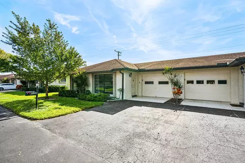 4866 Equestrian Rd #A, Boynton Beach, FL 33436