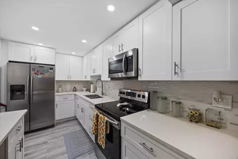 1428 SE 4th Ave #140, Deerfield Beach, FL 33441