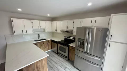 2717 SE 27th Way, Boynton Beach, FL 33435