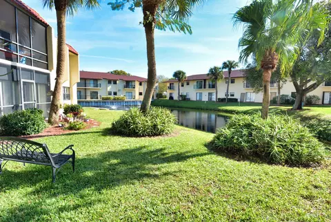 2050 Oleander Blvd #5-306, Fort Pierce, FL 34950