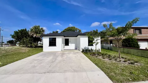 1580 W 32nd, Riviera Beach, FL 33404