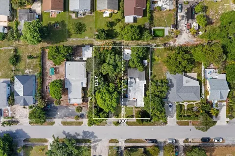 212 SW 2nd Ave, Delray Beach, FL 33444