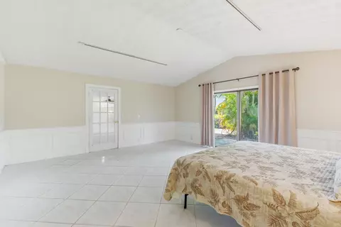 Bedroom - 5151 SE Burning Tree Cir, Stuart, FL 34997 photo 1 of 10