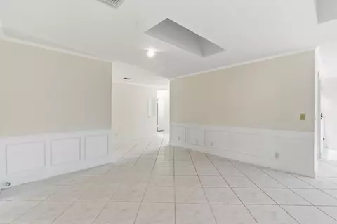 Living - 5151 SE Burning Tree Cir, Stuart, FL 34997 photo 5 of 6