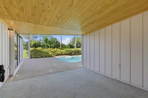 Exterior - 5151 SE Burning Tree Cir, Stuart, FL 34997 photo 5 of 18