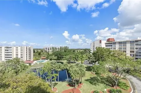 6921 Environ Blvd #6S, Lauderhill, FL 33319