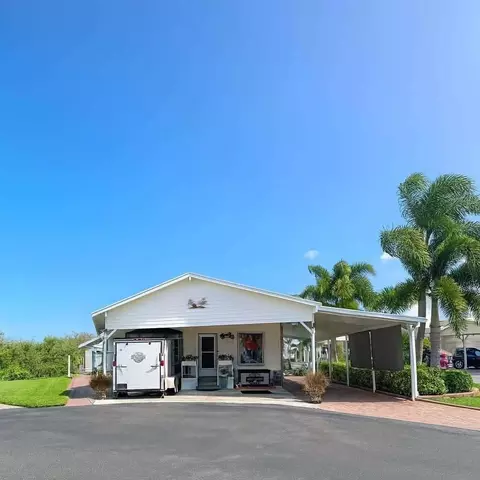 12321 SE 138th Ave #216, Okeechobee, FL 34974