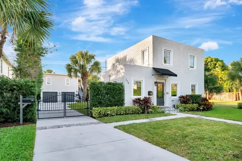 354 Marlborough Pl, West Palm Beach, FL 33405