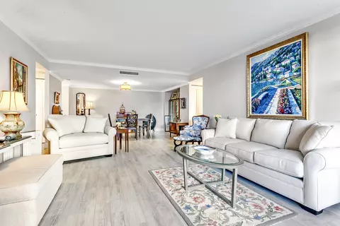 1801 S Flagler Dr #205, West Palm Beach, FL 33401