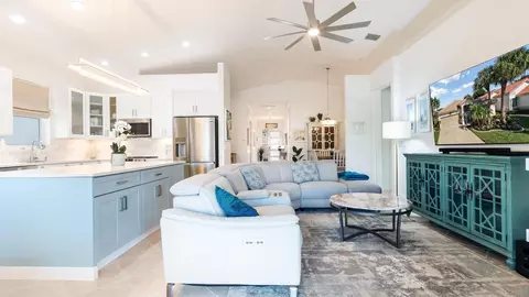 9319 Sapphire Cove Dr, West Palm Beach, FL 33411