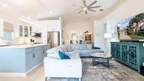 9319 Sapphire Cove Dr, West Palm Beach, FL 33411
