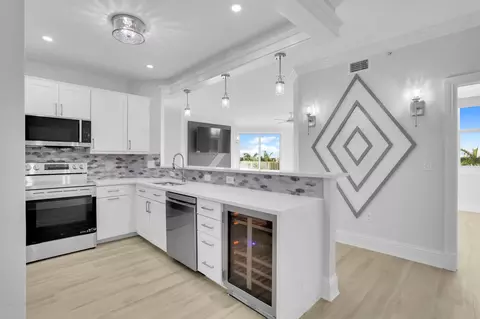 804 E Windward Way #509, Lantana, FL 33462