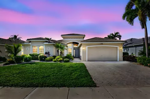 13197 Alhambra Lake Cir, Delray Beach, FL 33446