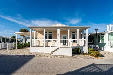 122 NE Bay, Jensen Beach, FL 34957