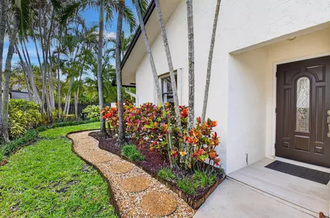 2866 SW 6th St, Delray Beach, FL 33445