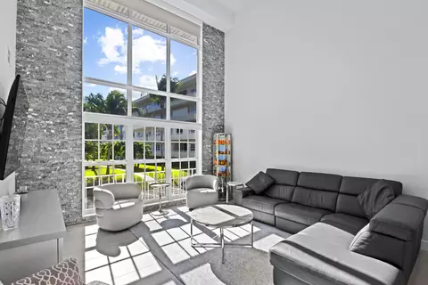 1299 S Ocean Blvd #S3, Boca Raton, FL 33432