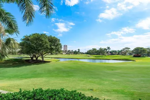 550 SE Mizner Blvd #B204, Boca Raton, FL 33432