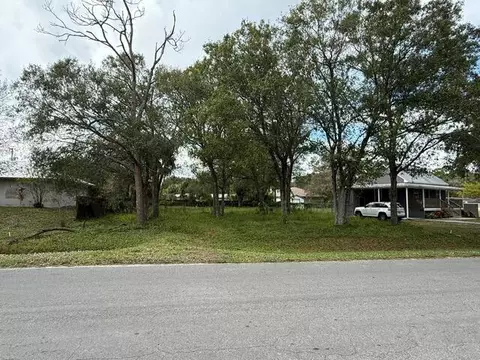 1845 Copenhaver Rd, Fort Pierce, FL 34945