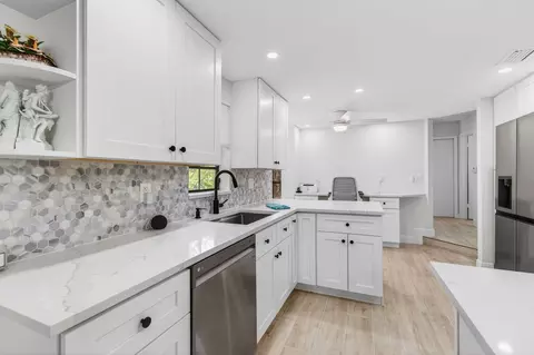 7727 La Mirada Dr, Boca Raton, FL 33433