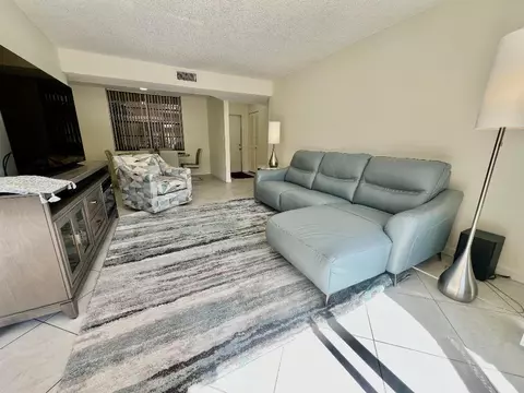 3590 Blue Lk #304, Pompano Beach, FL 33064