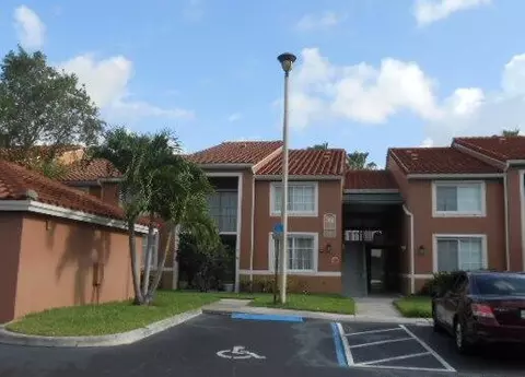 7880 Sonoma Springs Cir #203, Lake Worth, FL 33463