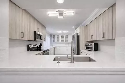 11262 Green Lake Dr #204, Boynton Beach, FL 33437
