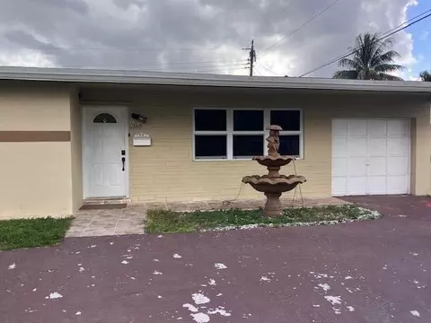 6760 NW 25 Ct, Sunrise, FL 33313