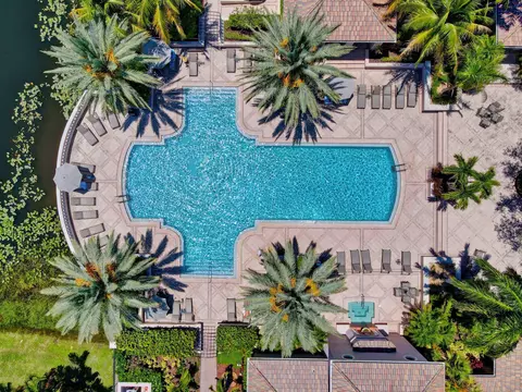 2915 Tuscany Ct #102, Palm Beach Gardens, FL 33410