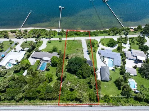 1811 S Indian River Dr, Fort Pierce, FL 34950