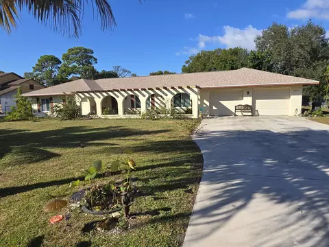 5001 Buchanan Dr, Fort Pierce, FL 34982
