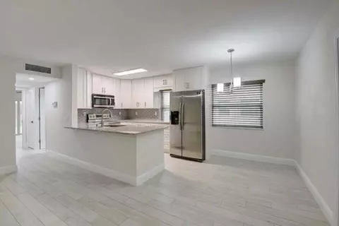 93 Normandy B, Delray Beach, FL 33484