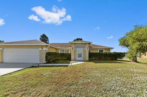2182 SE Shipping Rd, Port Saint Lucie, FL 34952