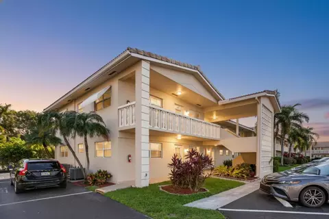 2131 NE 42nd #212E, Lighthouse Point, FL 33064