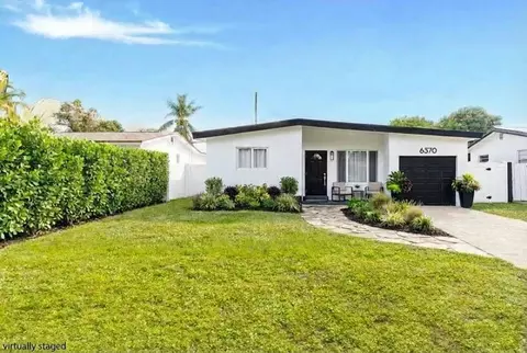 6370 Plunkett St, Hollywood, FL 33023