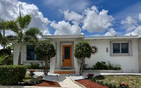 1428 N M St, Lake Worth Beach, FL 33460