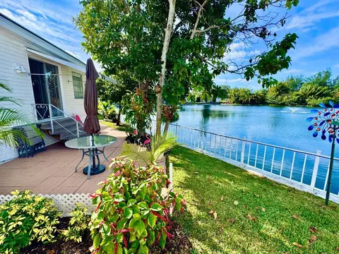 1324 S 33th Rd #1324, Hollywood, FL 33021