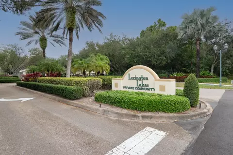 1600 SE Sheffield Ter #201, Stuart, FL 34994