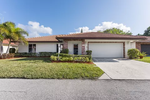 334 NW 42nd St, Boca Raton, FL 33431