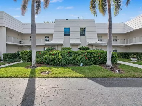 1205 Sandy Ln #246, Singer Island, FL 33404