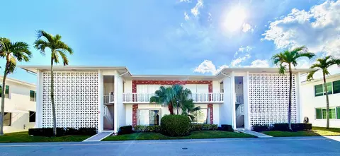 4501 S Ocean Blvd #D2, South Palm Beach, FL 33480