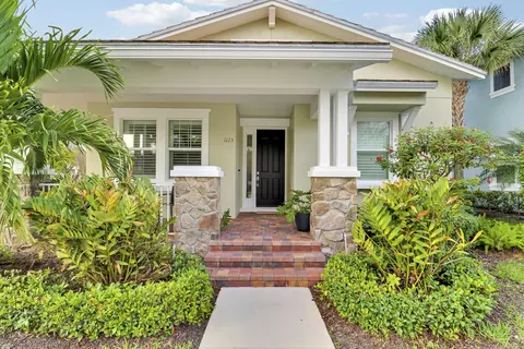 1123 Turnbridge Dr, Jupiter, FL 33458