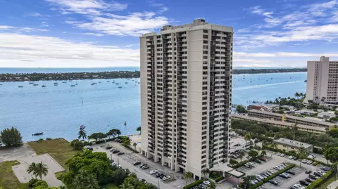 5600 N Flagler Dr #401, West Palm Beach, FL 33407