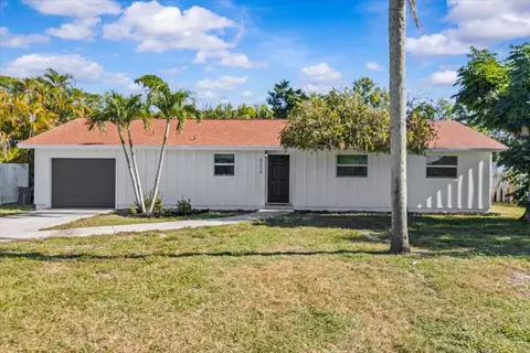 8379 SE Camellia, Hobe Sound, FL 33455